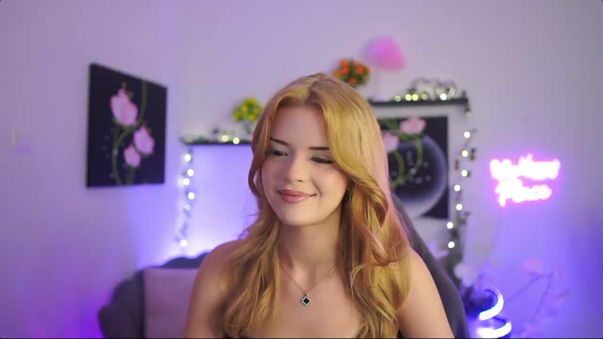 Gallery image thumbnail from Barbie_Bree's myfreecams stream on, 08/13/2026, 17:22 image 15 of 20