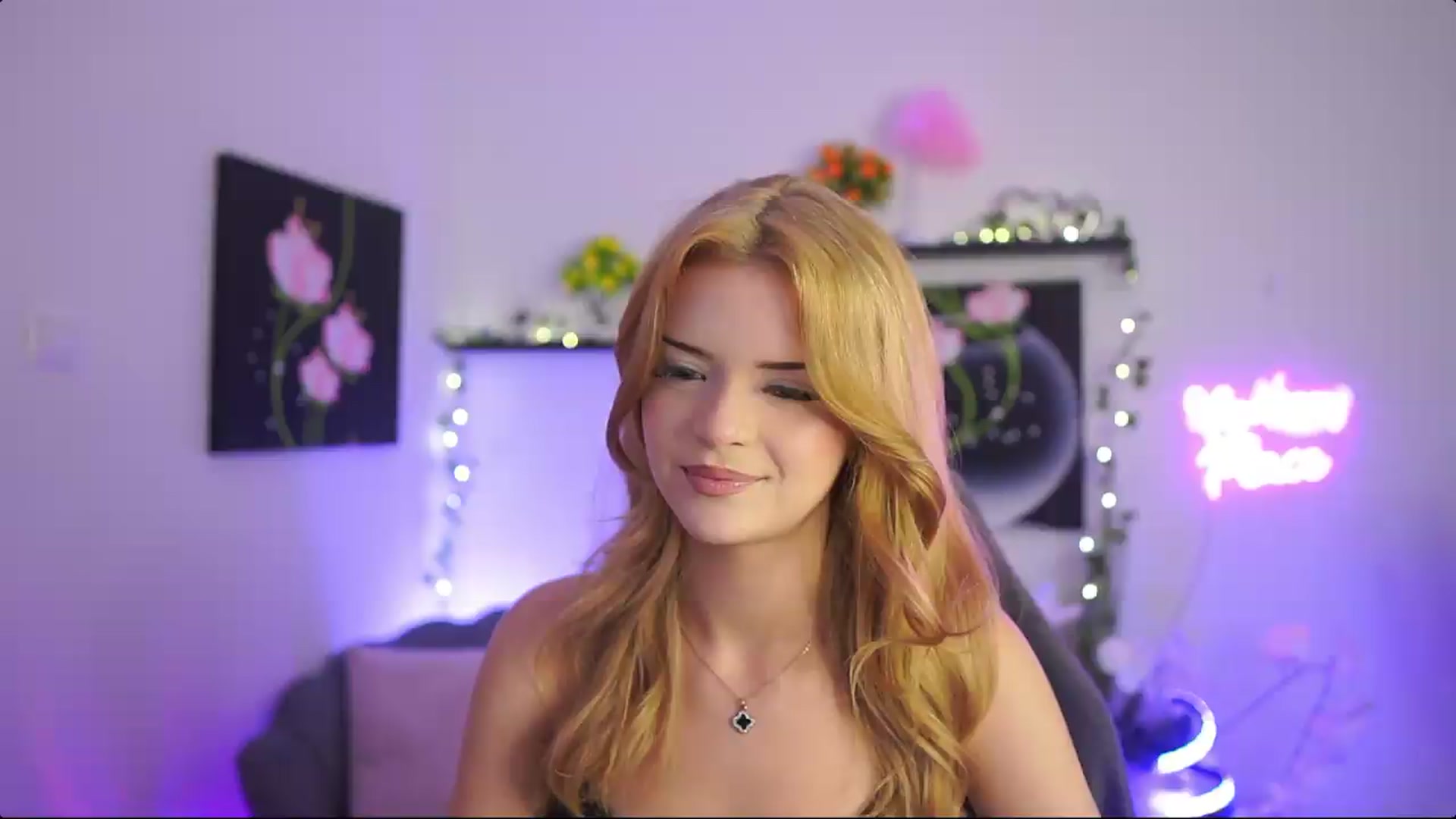Gallery image thumbnail from Barbie_Bree's myfreecams stream on, 08/13/2026, 17:22 image 16 of 20