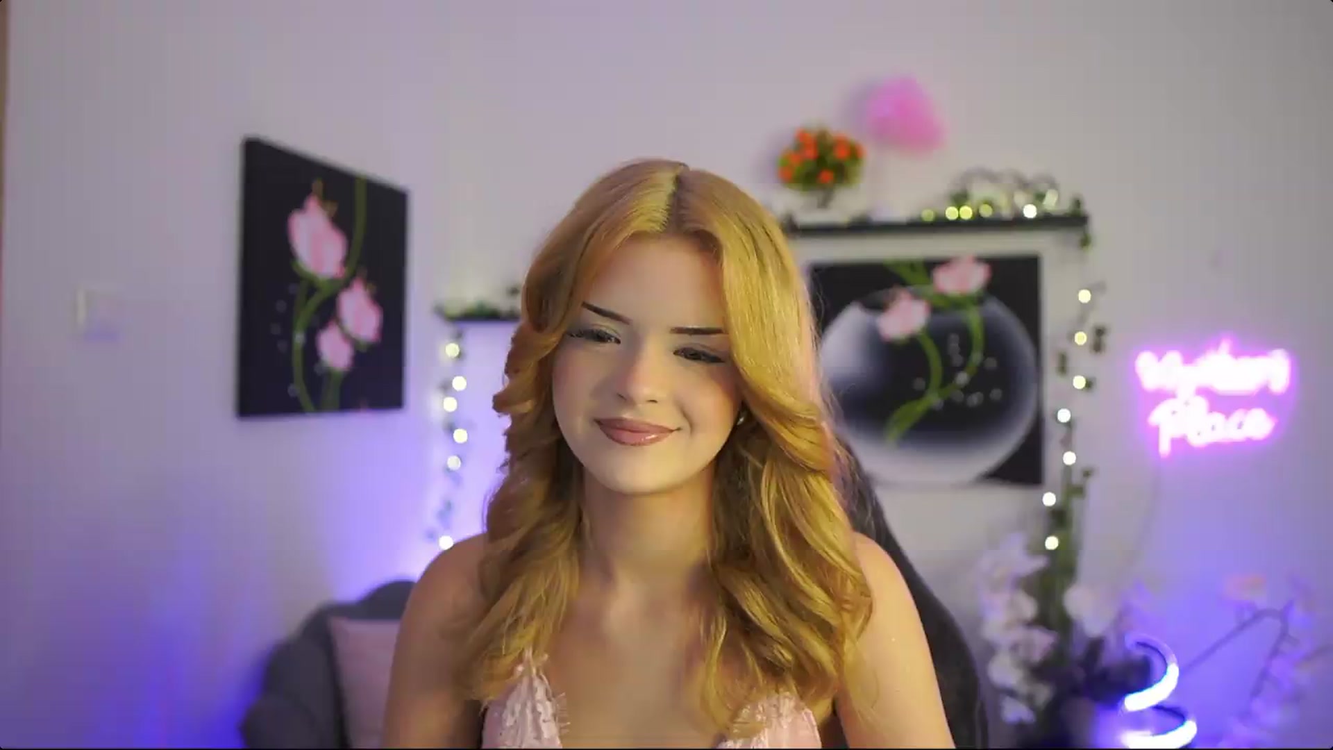 Gallery image thumbnail from Barbie_Bree's myfreecams stream on, 08/14/2026, 14:41 image 4 of 20