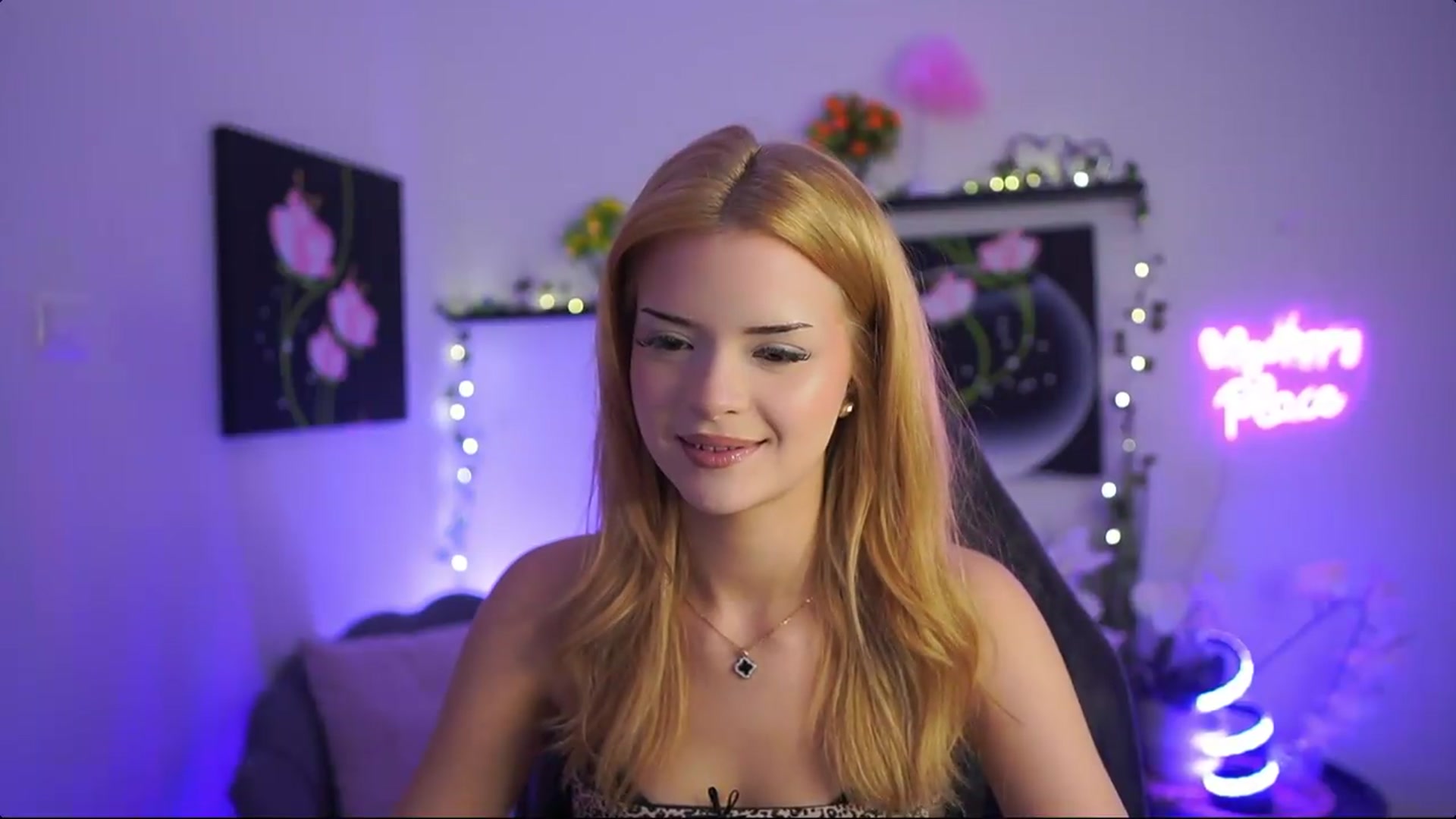 Gallery image thumbnail from Barbie_Bree's myfreecams stream on, 08/15/2026, 17:44 image 5 of 20