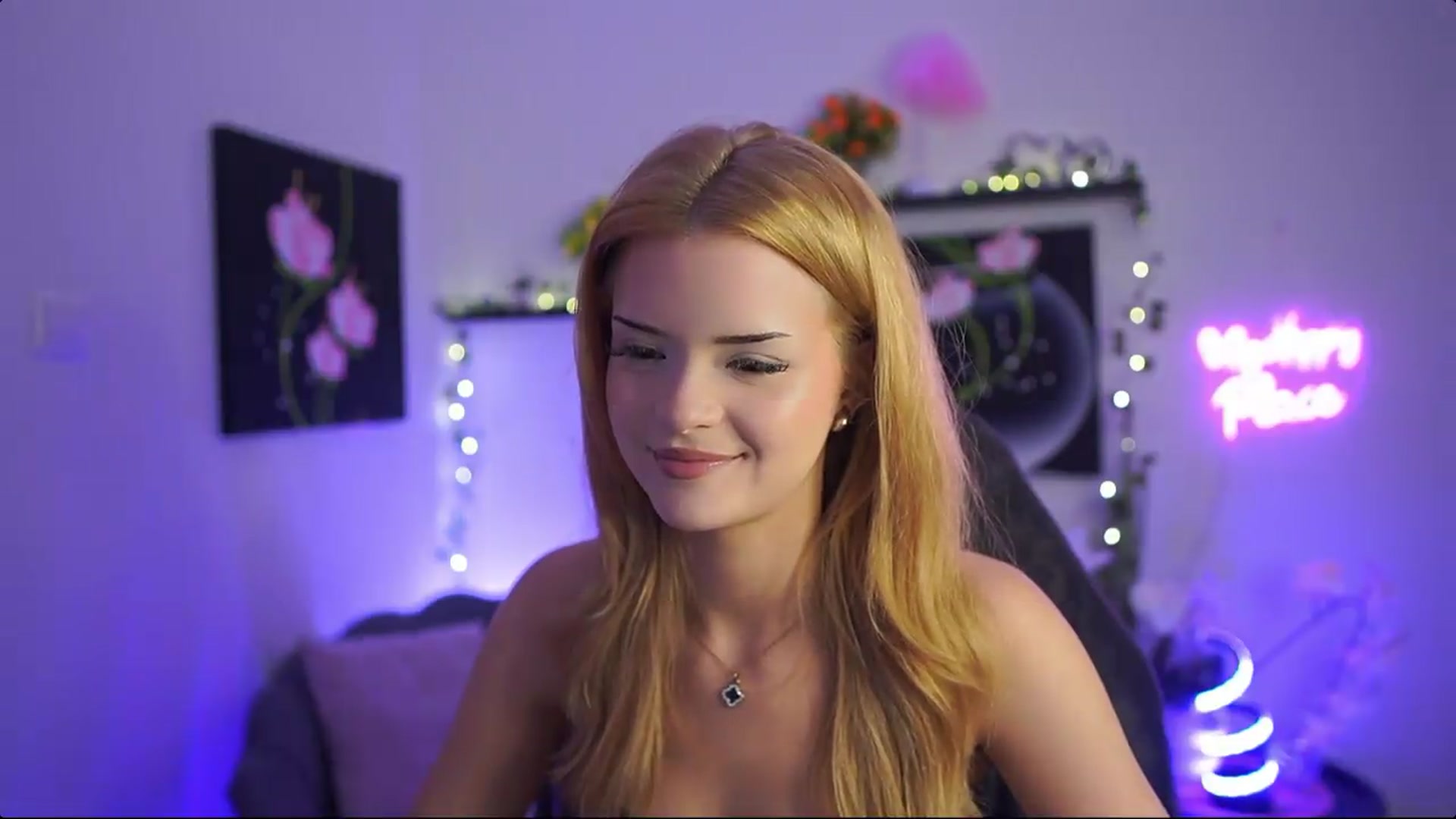 Gallery image thumbnail from Barbie_Bree's myfreecams stream on, 08/15/2026, 17:44 image 17 of 20
