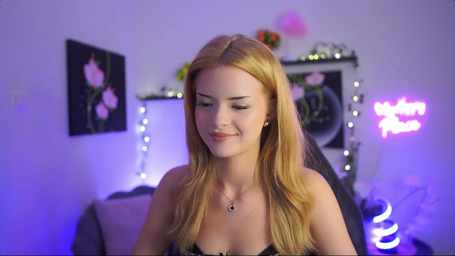 Gallery image thumbnail from Barbie_Bree's myfreecams stream on, 08/15/2026, 17:44 image 13 of 20