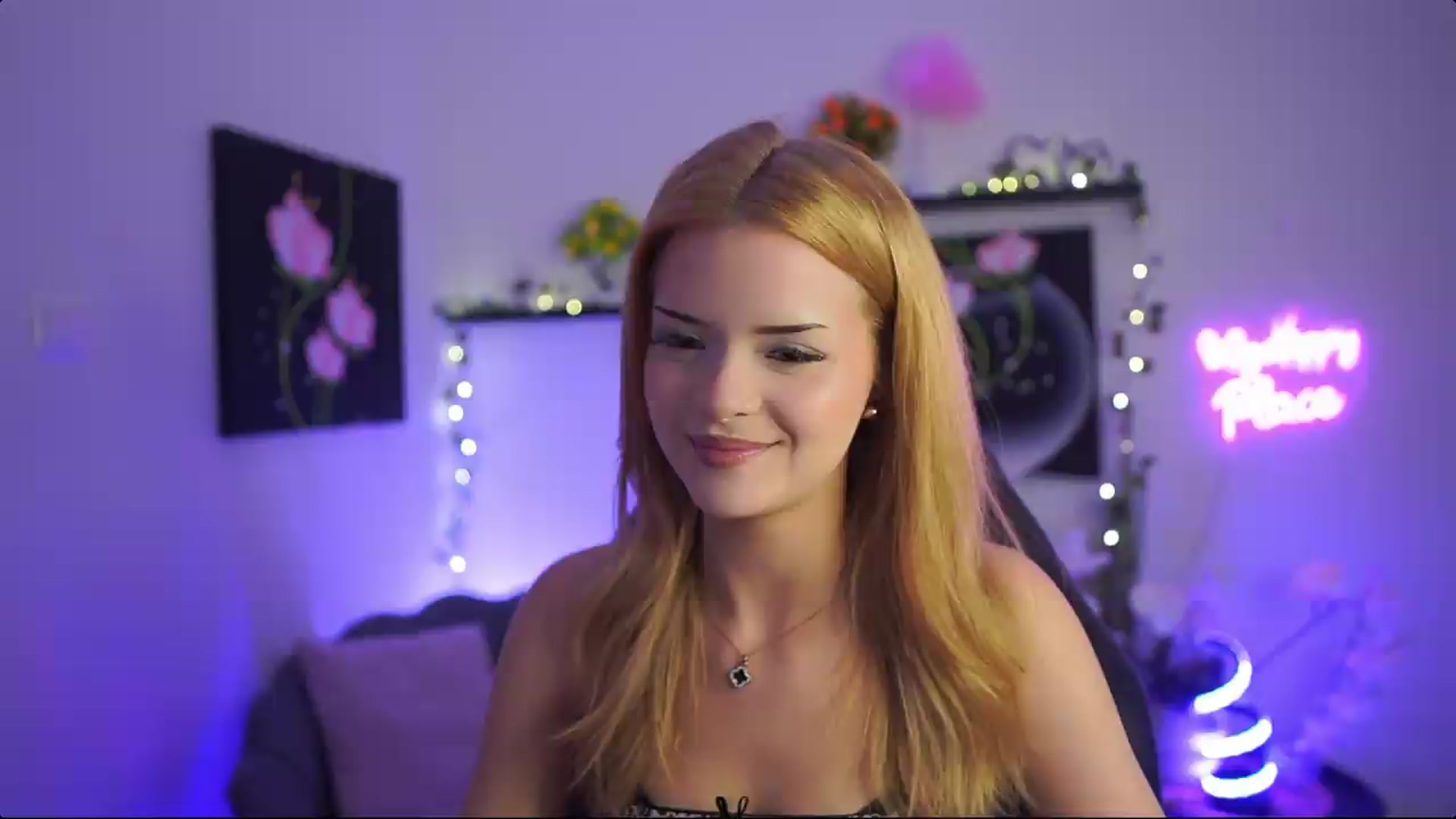 Gallery image thumbnail from Barbie_Bree's myfreecams stream on, 08/15/2026, 17:44 image 1 of 20