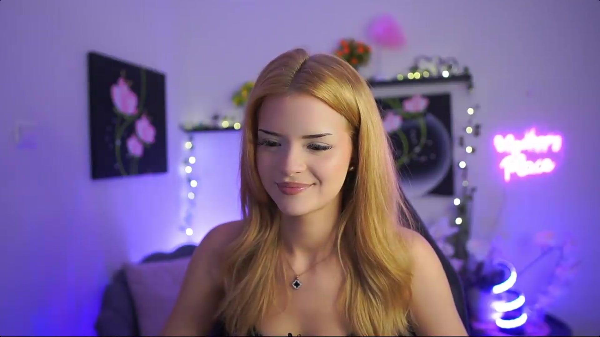 Gallery image thumbnail from Barbie_Bree's myfreecams stream on, 08/15/2026, 17:44 image 2 of 20
