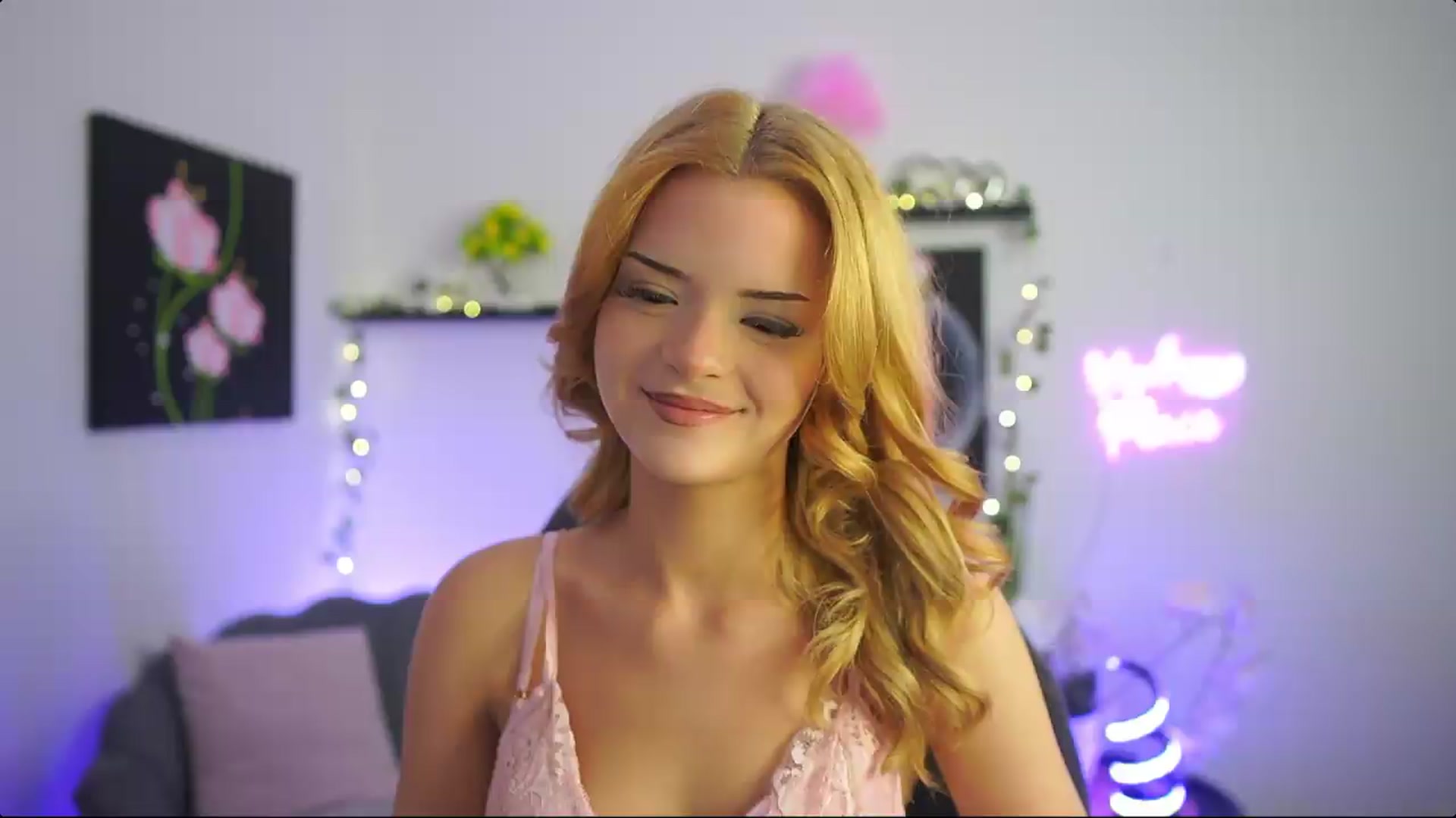 Gallery image thumbnail from Barbie_Bree's myfreecams stream on, 08/16/2026, 14:11 image 17 of 20