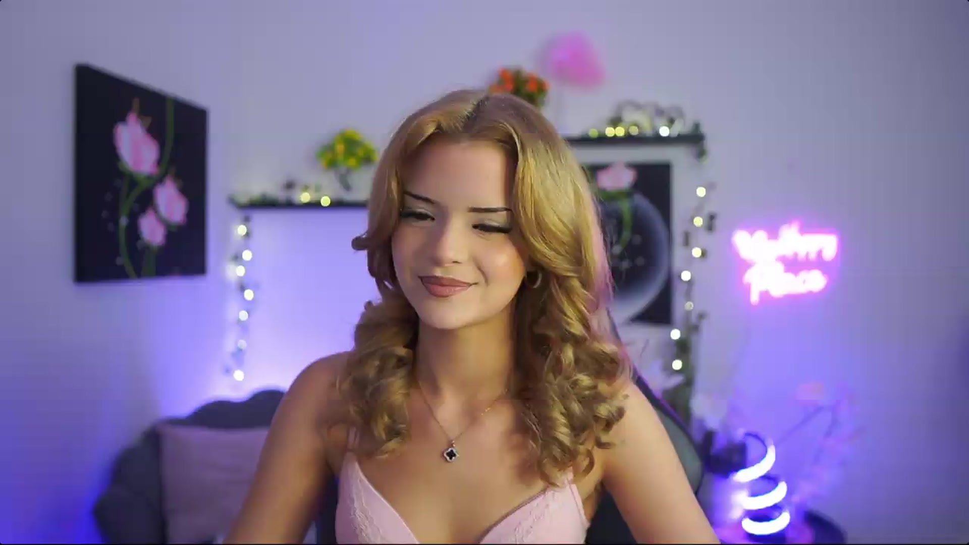 Gallery image thumbnail from Barbie_Bree's myfreecams stream on, 08/18/2026, 17:11 image 7 of 20