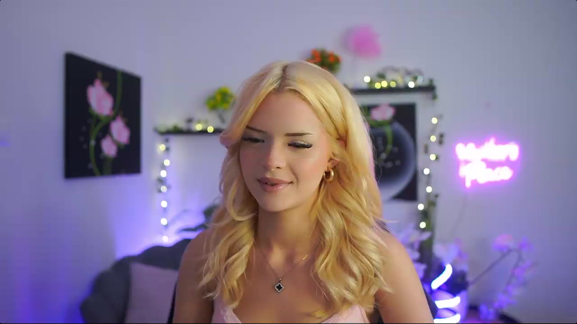 Gallery image thumbnail from Barbie_Bree's myfreecams stream on, 08/22/2026, 17:57 image 18 of 20