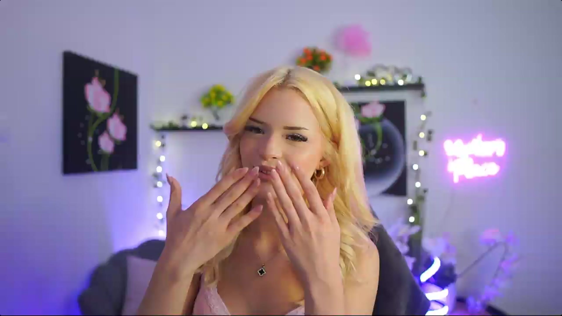 Gallery image thumbnail from Barbie_Bree's myfreecams stream on, 08/22/2026, 17:57 image 6 of 20