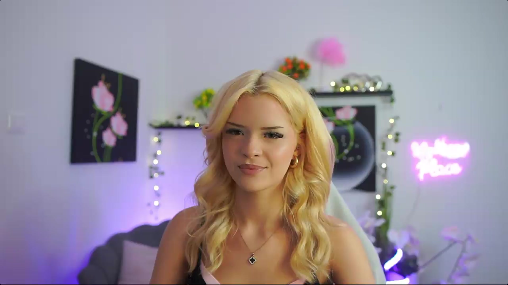 Gallery image thumbnail from Barbie_Bree's myfreecams stream on, 08/23/2026, 17:51 image 10 of 20