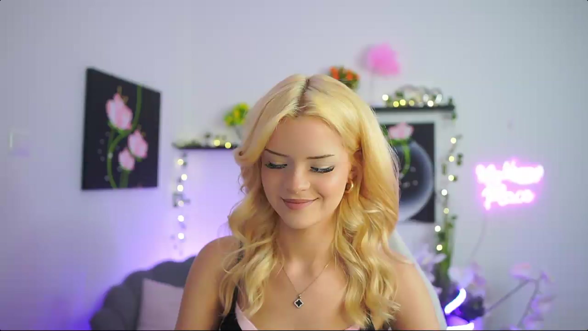 Gallery image thumbnail from Barbie_Bree's myfreecams stream on, 08/23/2026, 17:51 image 4 of 20
