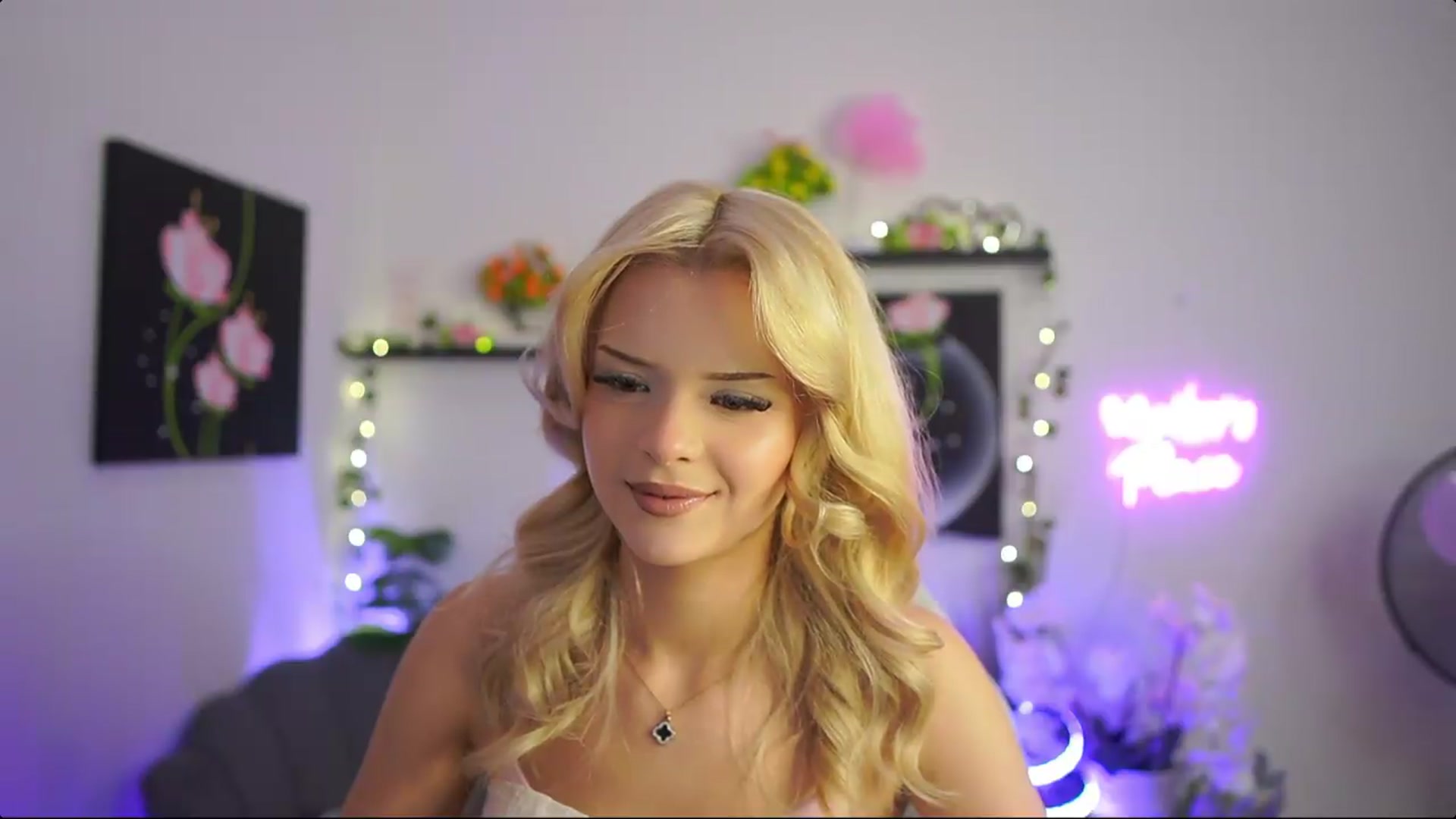 Gallery image thumbnail from Barbie_Bree's myfreecams stream on, 08/25/2026, 15:26 image 19 of 20