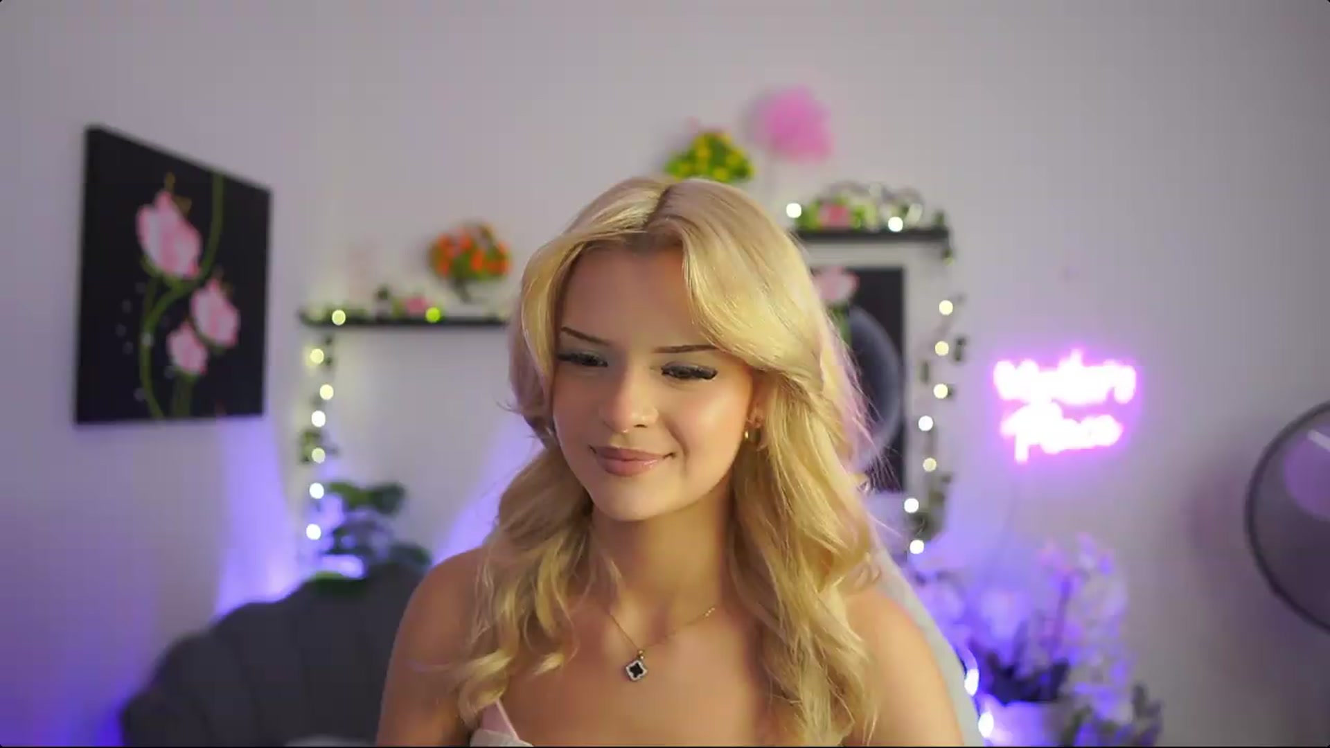 Gallery image thumbnail from Barbie_Bree's myfreecams stream on, 08/25/2026, 16:57 image 13 of 20
