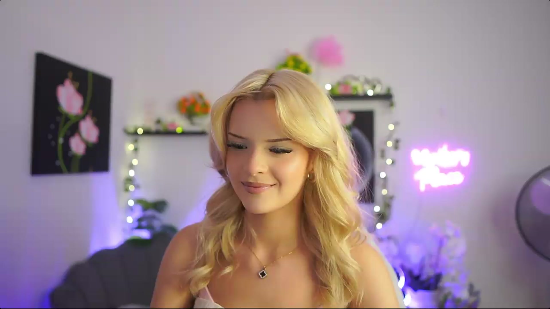 Gallery image thumbnail from Barbie_Bree's myfreecams stream on, 08/25/2026, 16:57 image 12 of 20