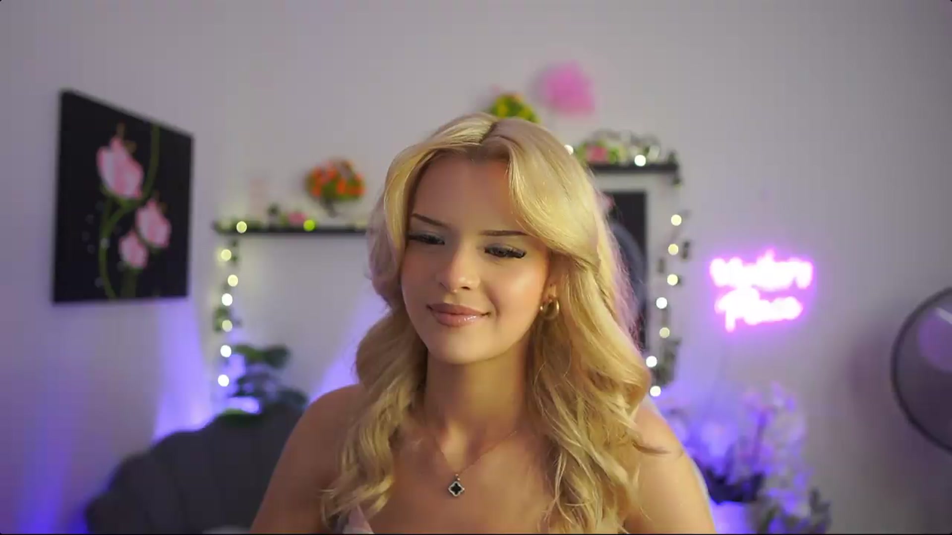 Gallery image thumbnail from Barbie_Bree's myfreecams stream on, 08/25/2026, 16:57 image 17 of 20
