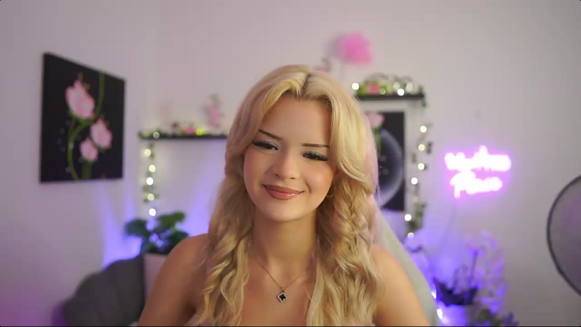 Gallery image thumbnail from Barbie_Bree's myfreecams stream on, 08/29/2026, 14:19 image 1 of 20