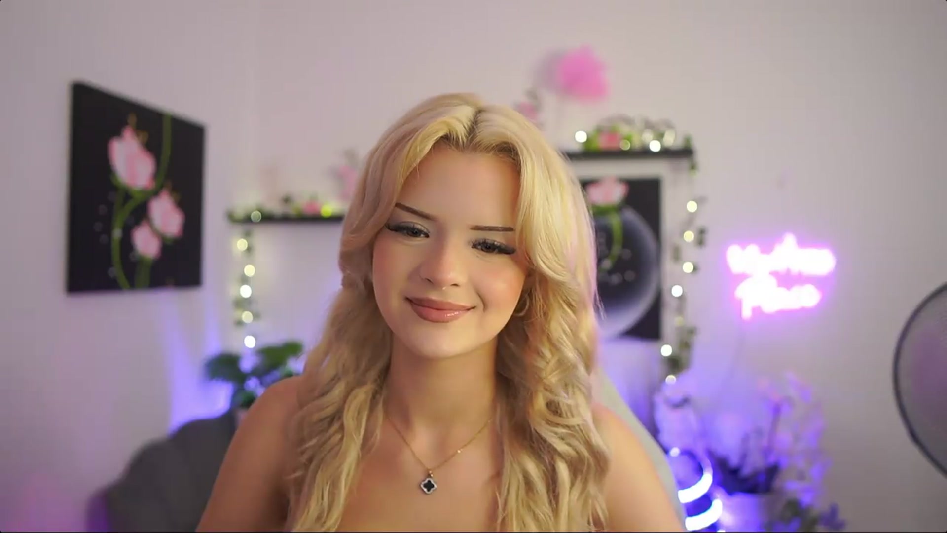 Gallery image thumbnail from Barbie_Bree's myfreecams stream on, 08/29/2026, 14:19 image 6 of 20
