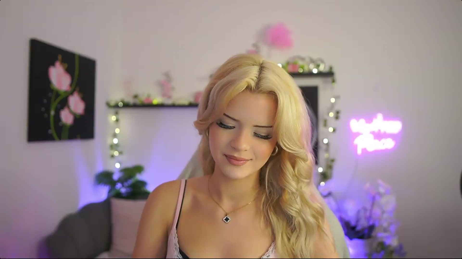Gallery image thumbnail from Barbie_Bree's myfreecams stream on, 08/29/2026, 15:41 image 20 of 20