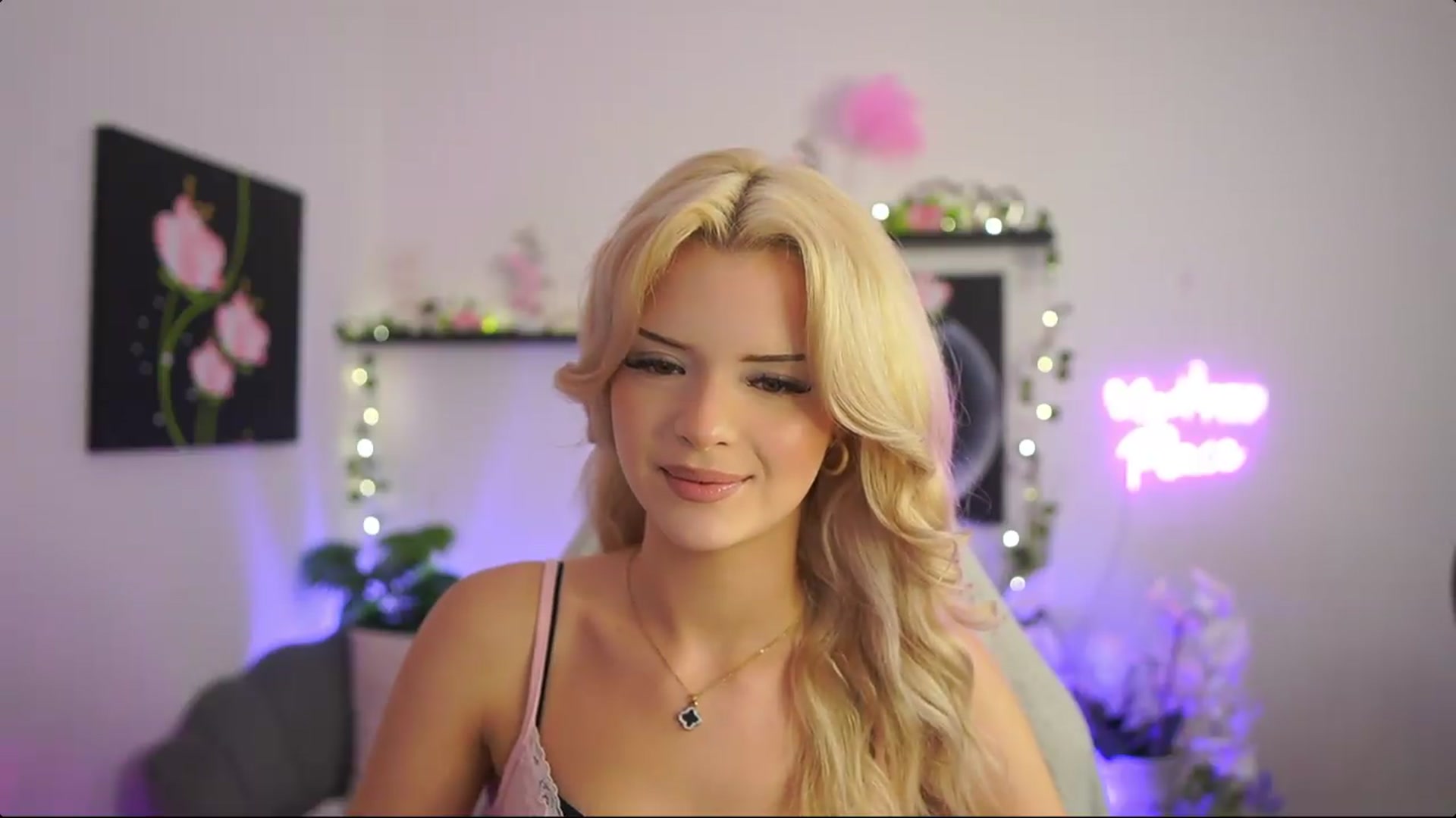 Gallery image thumbnail from Barbie_Bree's myfreecams stream on, 08/29/2026, 15:41 image 7 of 20