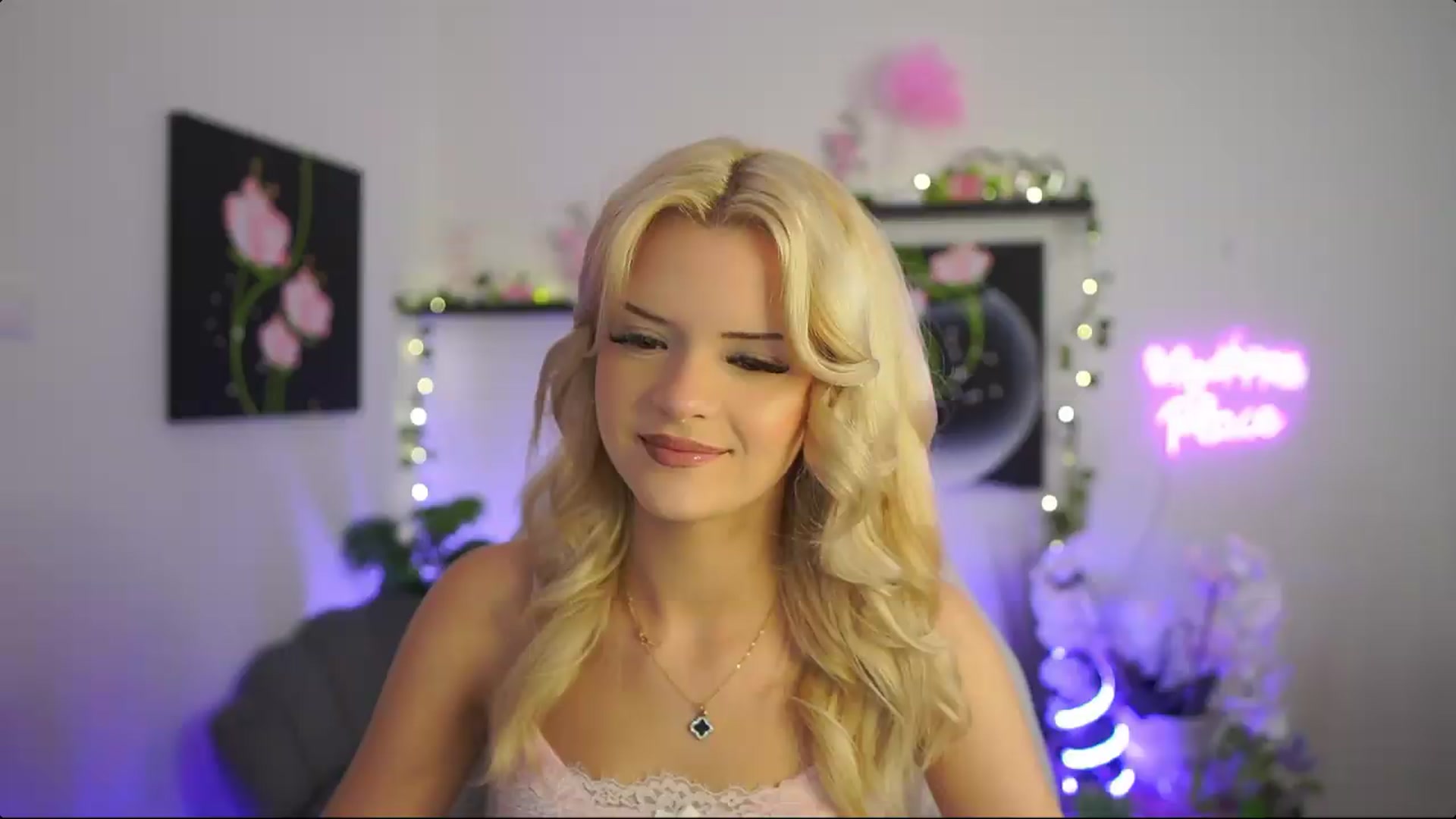 Gallery image thumbnail from Barbie_Bree's myfreecams stream on, 08/30/2026, 13:59 image 17 of 20
