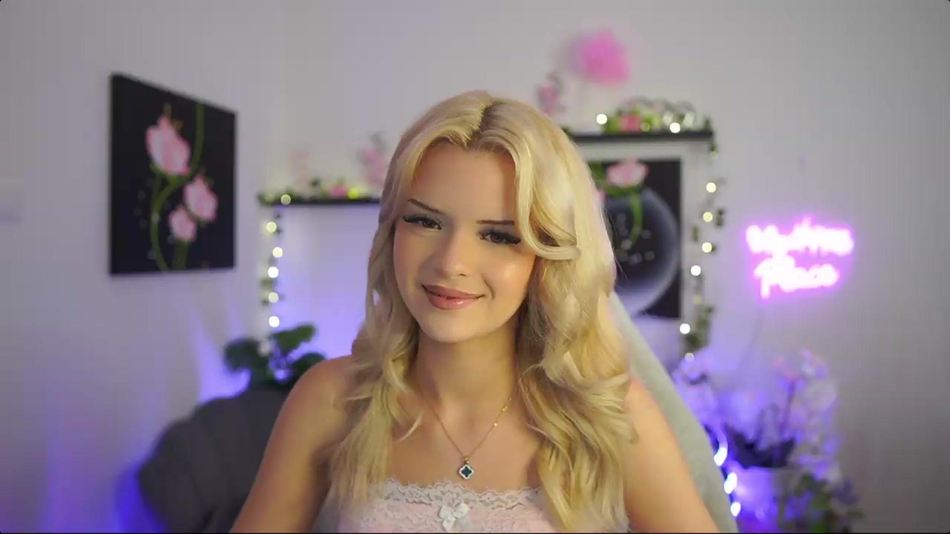 Gallery image thumbnail from Barbie_Bree's myfreecams stream on, 08/30/2026, 15:19 image 13 of 20