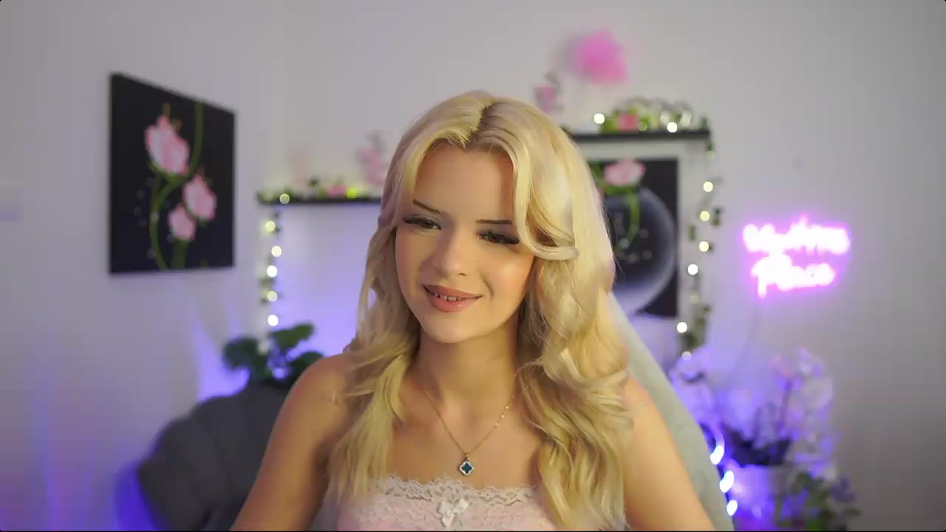 Gallery image thumbnail from Barbie_Bree's myfreecams stream on, 08/30/2026, 15:19 image 12 of 20