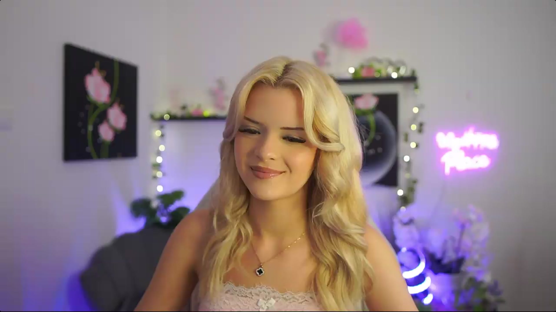 Gallery image thumbnail from Barbie_Bree's myfreecams stream on, 08/30/2026, 16:48 image 9 of 20