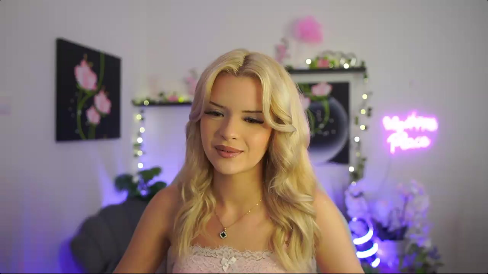 Gallery image thumbnail from Barbie_Bree's myfreecams stream on, 08/30/2026, 16:48 image 8 of 20
