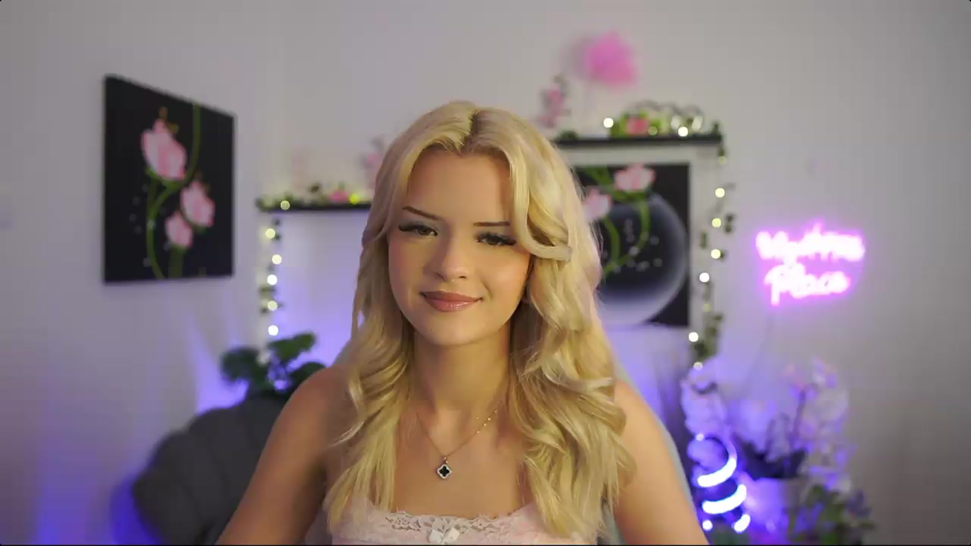 Gallery image thumbnail from Barbie_Bree's myfreecams stream on, 08/30/2026, 17:17 image 5 of 20