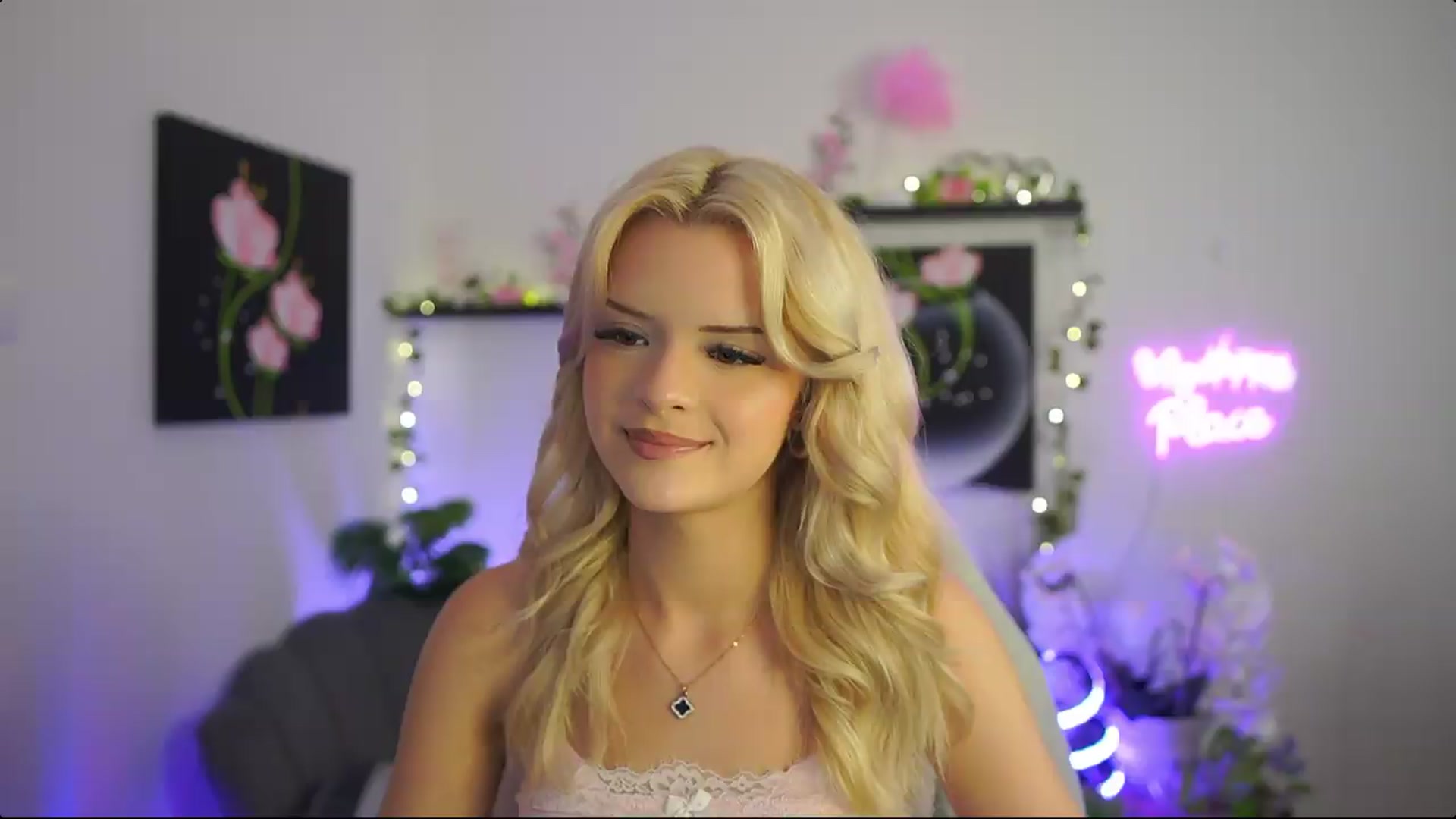Gallery image thumbnail from Barbie_Bree's myfreecams stream on, 08/30/2026, 17:17 image 18 of 20
