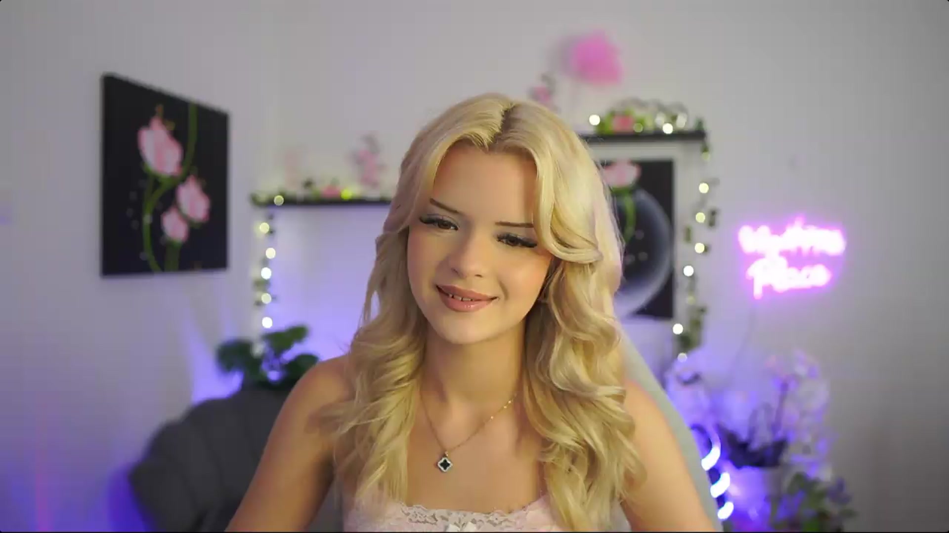 Gallery image thumbnail from Barbie_Bree's myfreecams stream on, 08/30/2026, 17:17 image 1 of 20