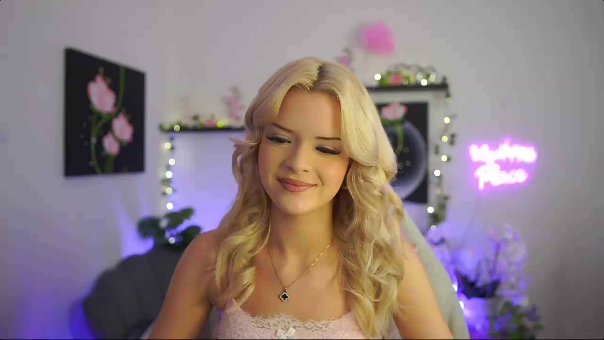Gallery image thumbnail from Barbie_Bree's myfreecams stream on, 08/30/2026, 20:16 image 1 of 20