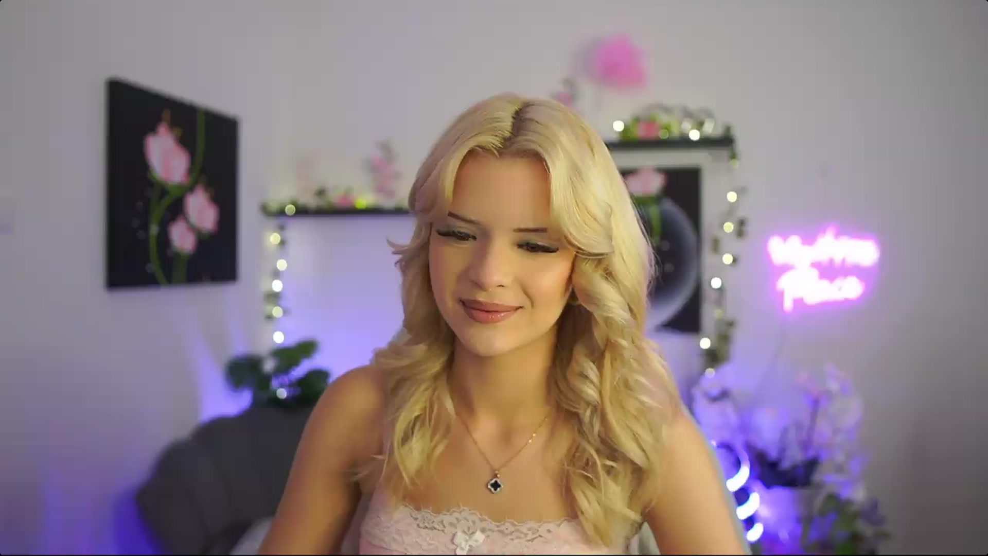 Gallery image thumbnail from Barbie_Bree's myfreecams stream on, 08/30/2026, 21:23 image 10 of 20