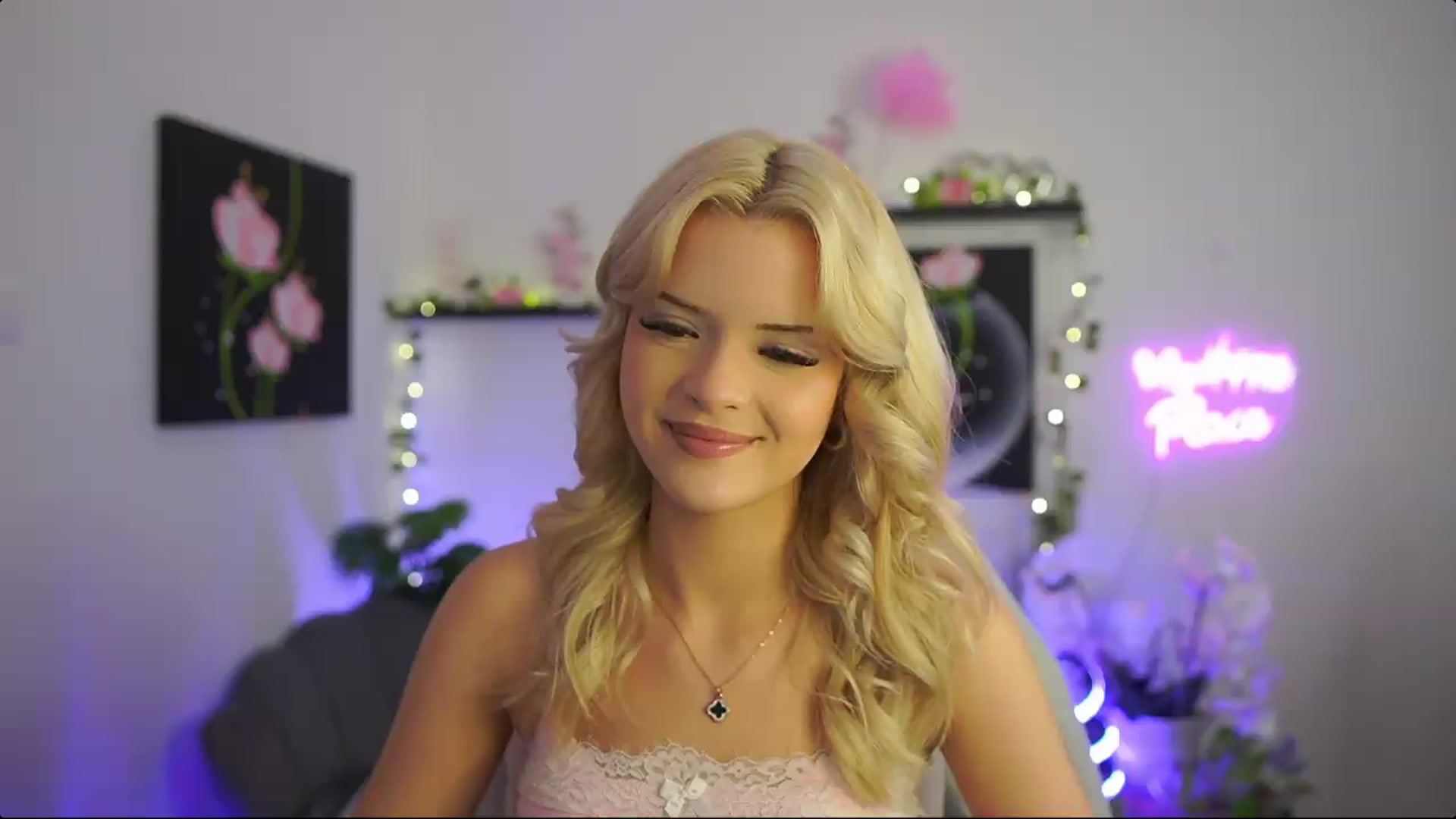 Gallery image thumbnail from Barbie_Bree's myfreecams stream on, 08/30/2026, 21:23 image 4 of 20