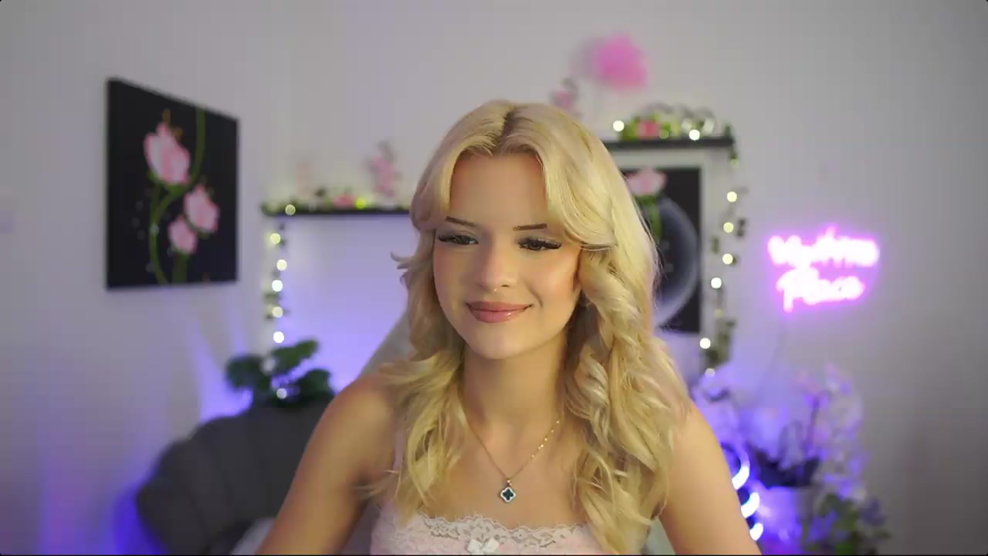 Gallery image thumbnail from Barbie_Bree's myfreecams stream on, 08/30/2026, 21:23 image 12 of 20
