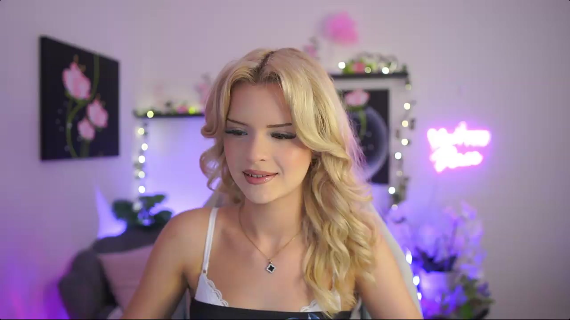 Gallery image thumbnail from Barbie_Bree's myfreecams stream on, 09/02/2026, 17:05 image 14 of 20