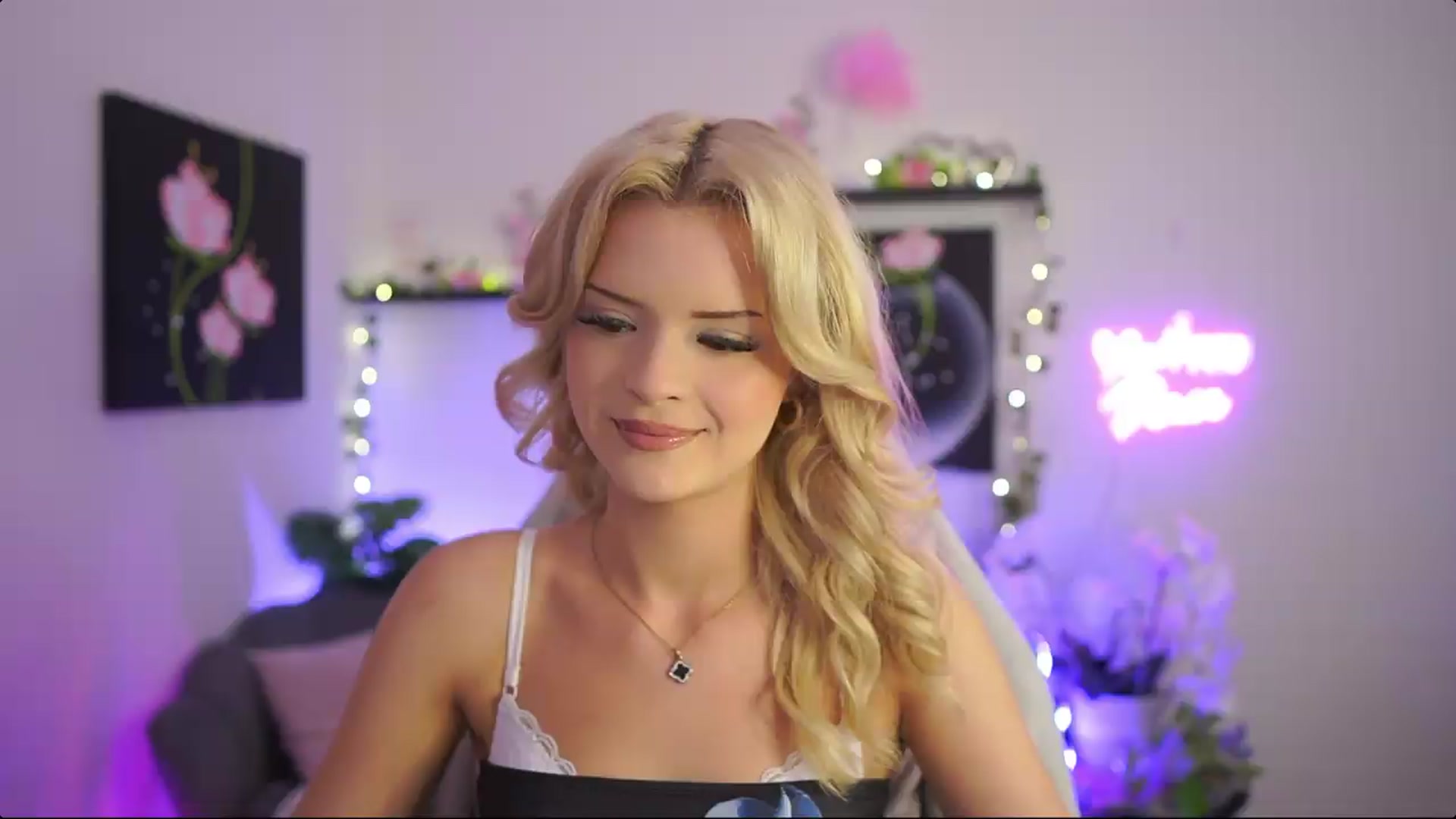 Gallery image thumbnail from Barbie_Bree's myfreecams stream on, 09/02/2026, 17:05 image 8 of 20