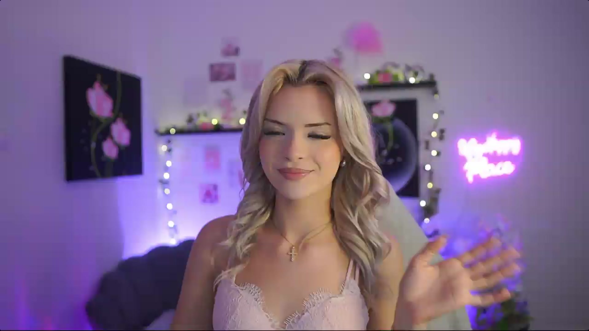 Gallery image thumbnail from Barbie_Bree's myfreecams stream on, 09/12/2026, 17:15 image 8 of 20