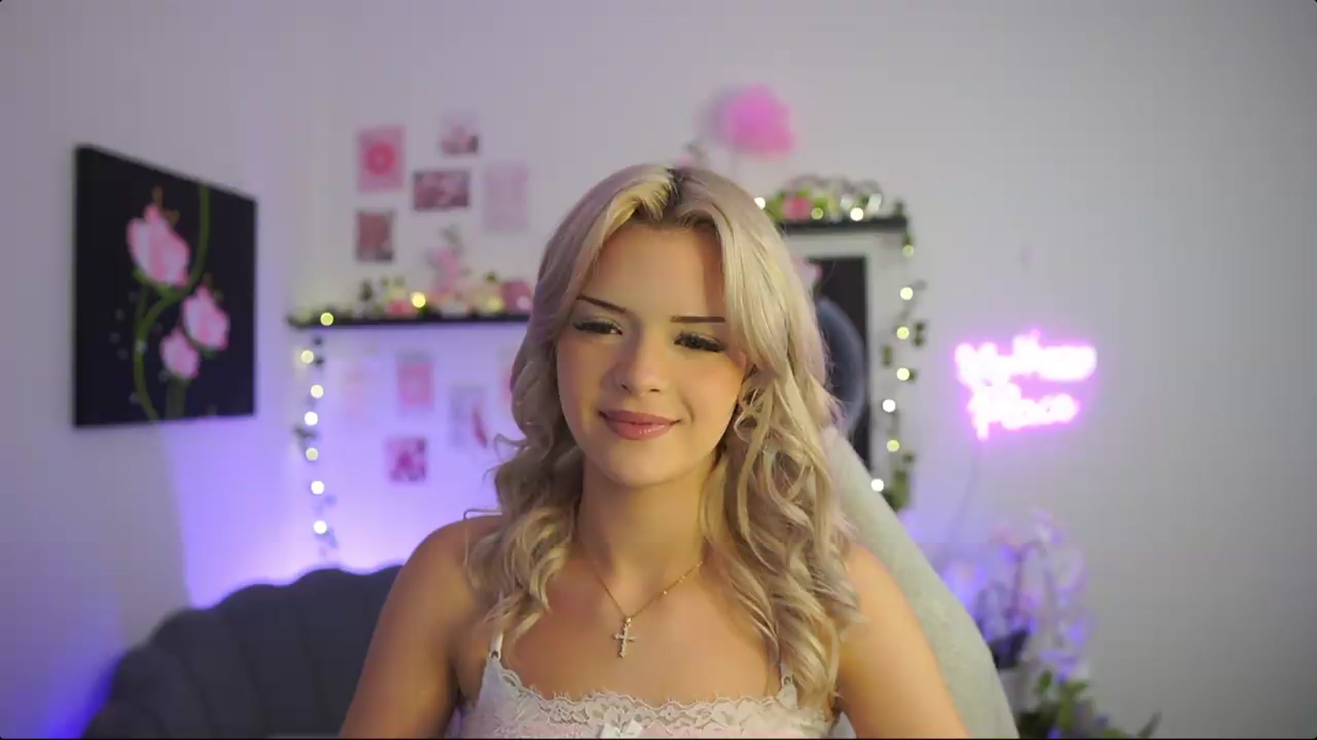 Gallery image thumbnail from Barbie_Bree's myfreecams stream on, 09/13/2026, 17:57 image 8 of 20