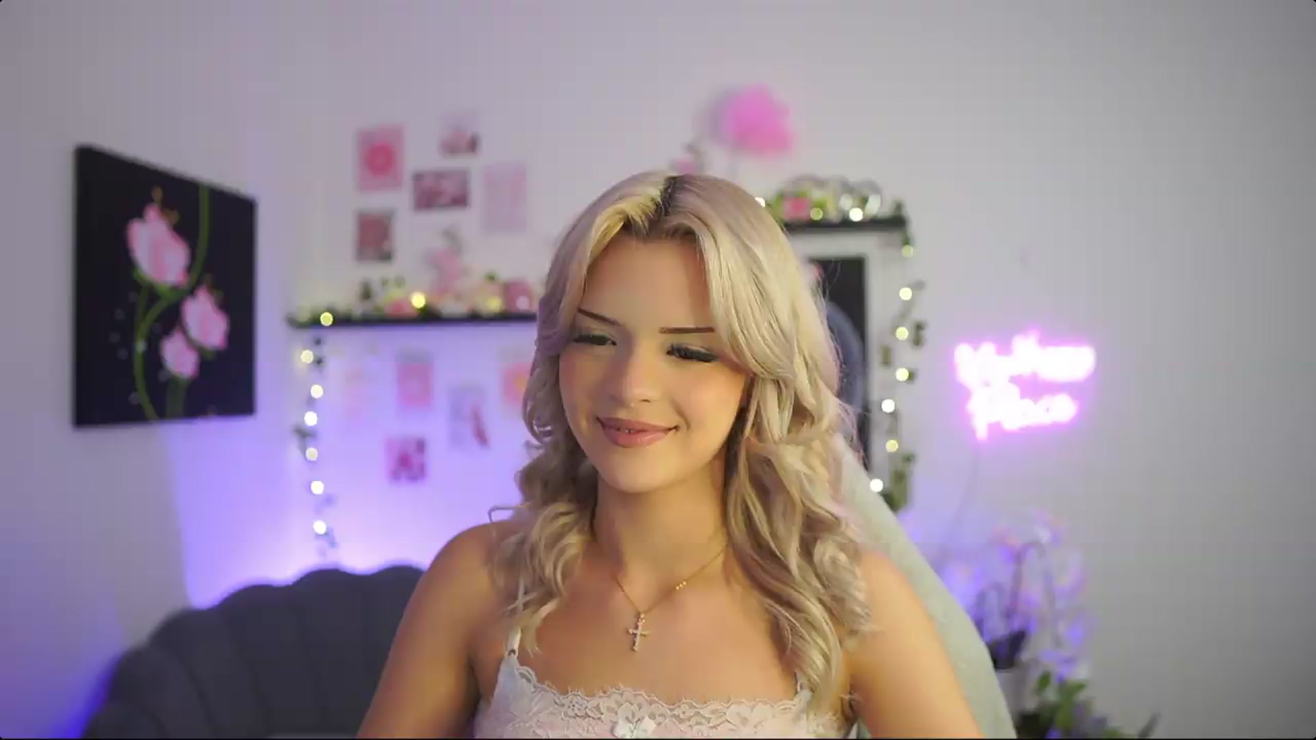 Gallery image thumbnail from Barbie_Bree's myfreecams stream on, 09/13/2026, 17:57 image 13 of 20