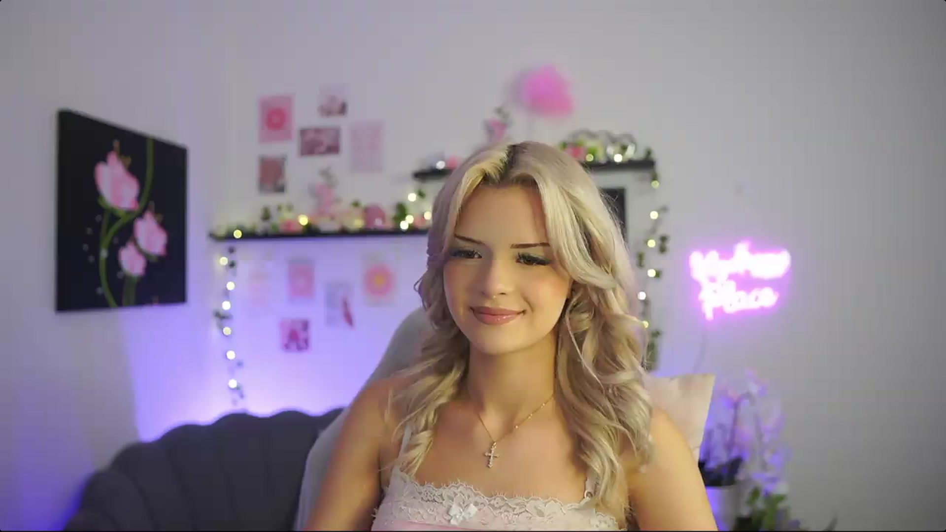 Gallery image thumbnail from Barbie_Bree's myfreecams stream on, 09/13/2026, 19:30 image 10 of 20