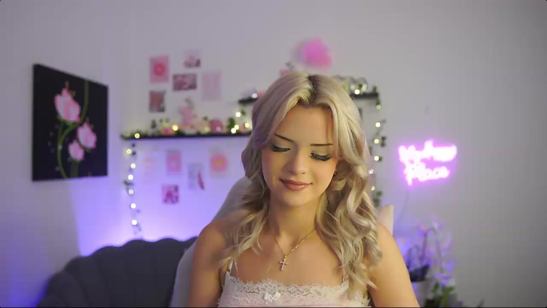 Gallery image thumbnail from Barbie_Bree's myfreecams stream on, 09/13/2026, 19:30 image 20 of 20