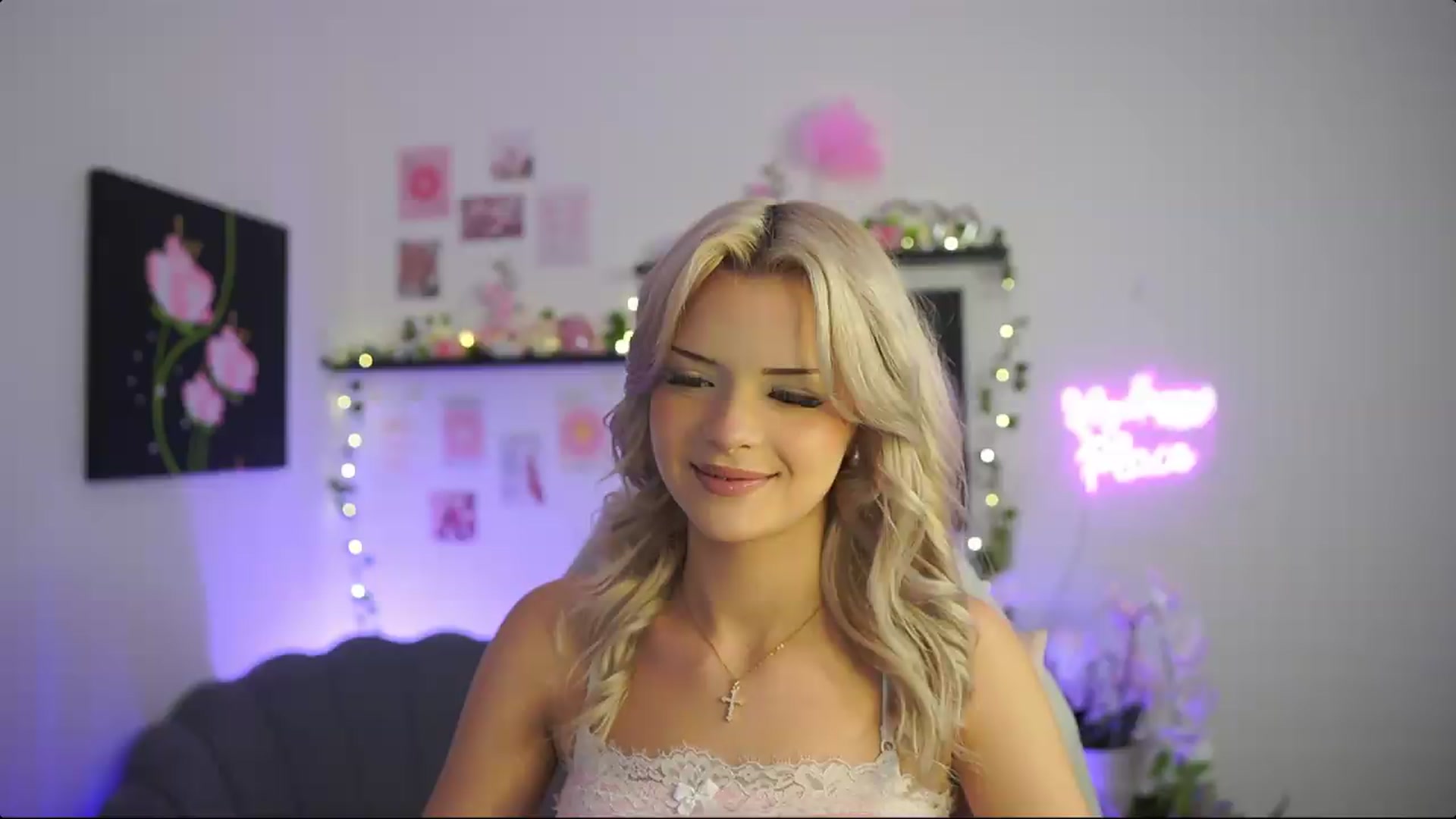 Gallery image thumbnail from Barbie_Bree's myfreecams stream on, 09/13/2026, 19:30 image 2 of 20
