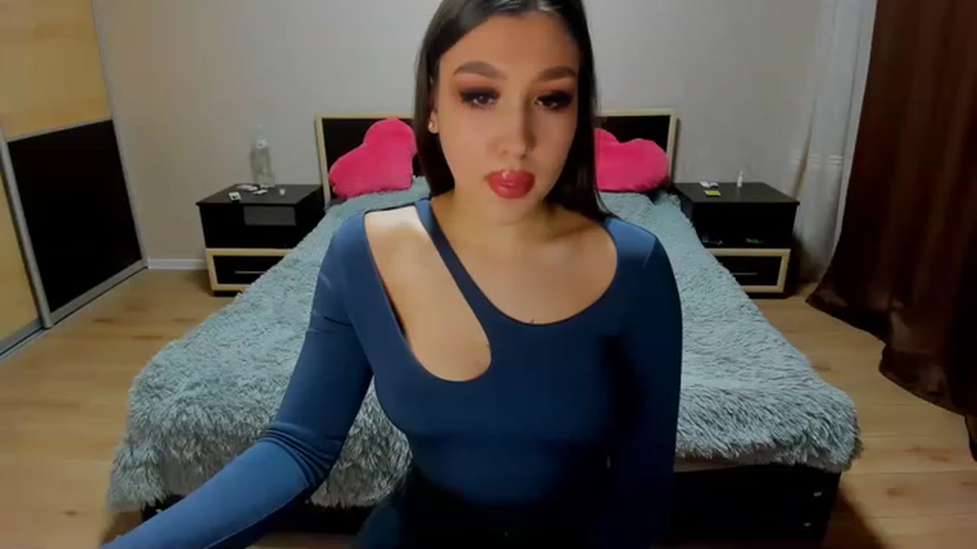 Gallery image thumbnail from Barbie_Dreams's myfreecams stream on, 02/24/2023, 17:43 image 7 of 20