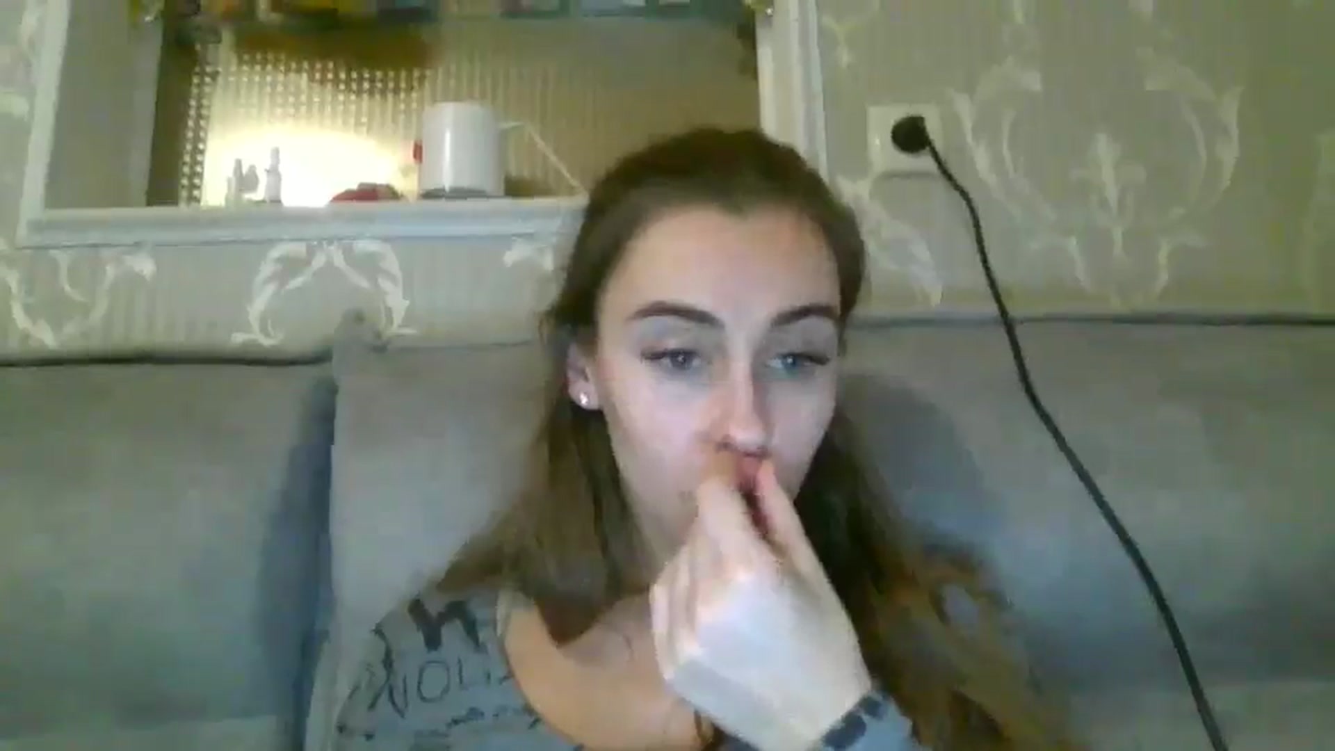 Gallery image thumbnail from Barbie_Giirl_'s myfreecams stream on, 12/15/2024, 19:23 image 18 of 20