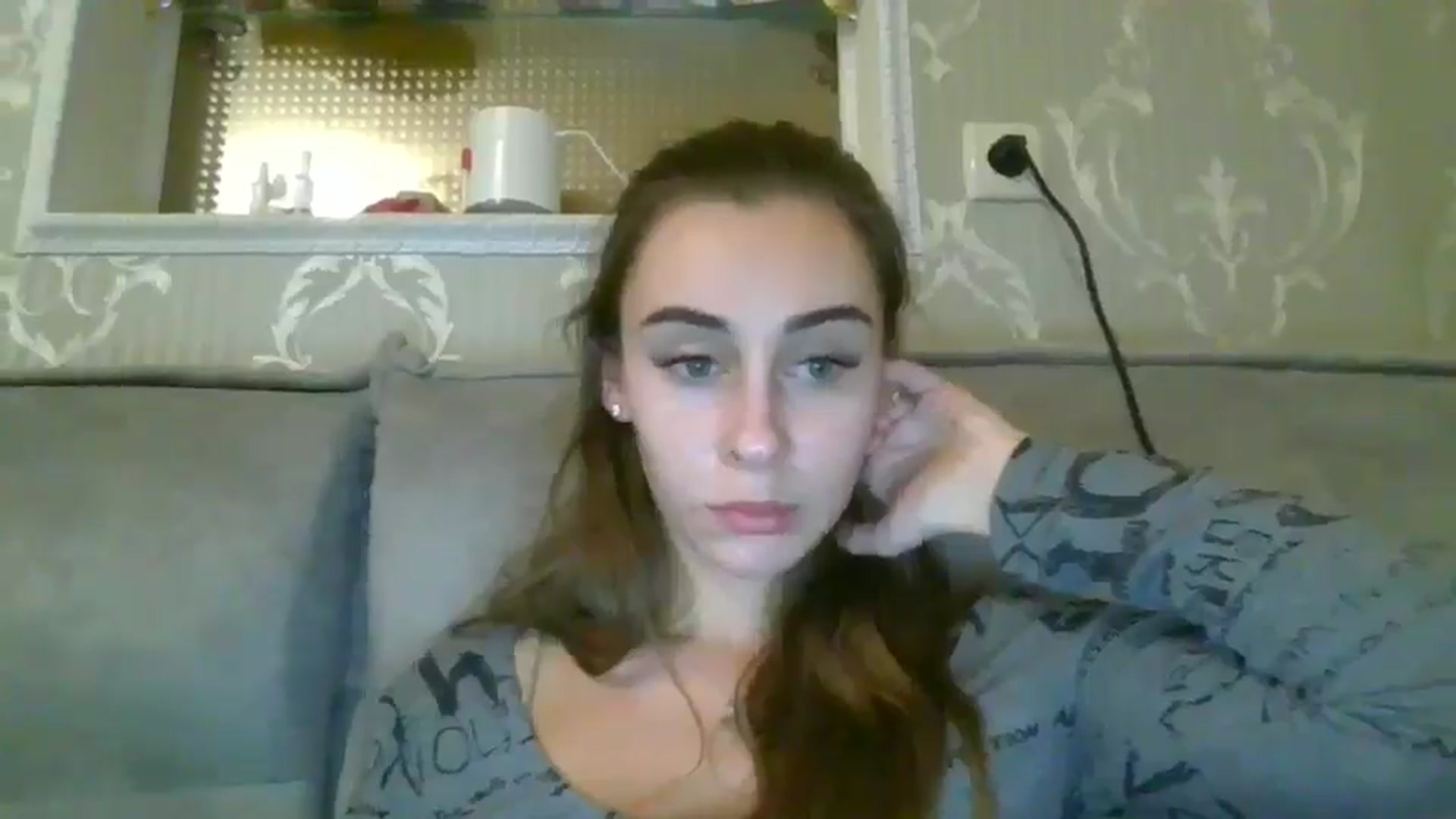 Gallery image thumbnail from Barbie_Giirl_'s myfreecams stream on, 12/15/2024, 19:23 image 3 of 20
