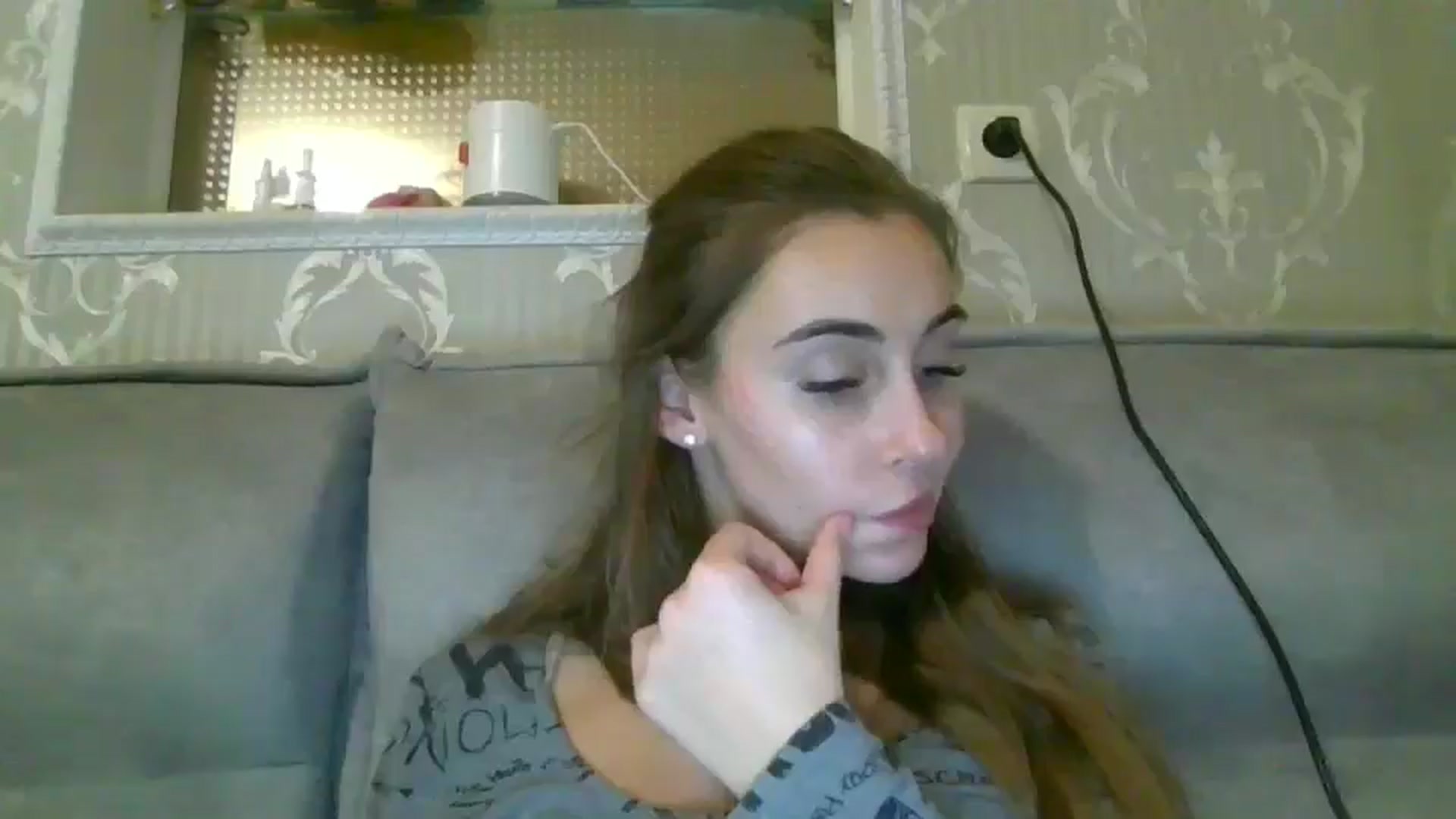 Gallery image thumbnail from Barbie_Giirl_'s myfreecams stream on, 12/15/2024, 19:23 image 17 of 20