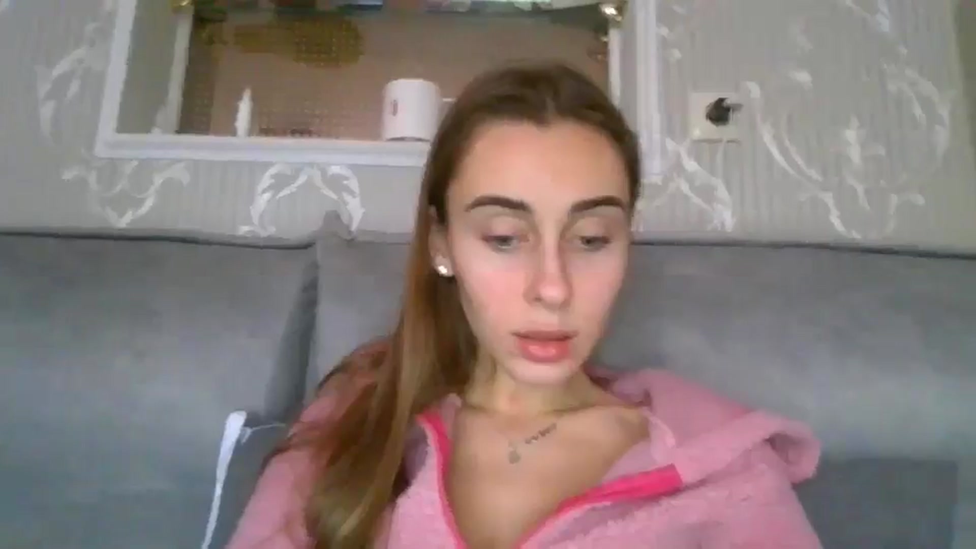 Gallery image thumbnail from Barbie_Giirl_'s myfreecams stream on, 01/16/2025, 11:32 image 5 of 20