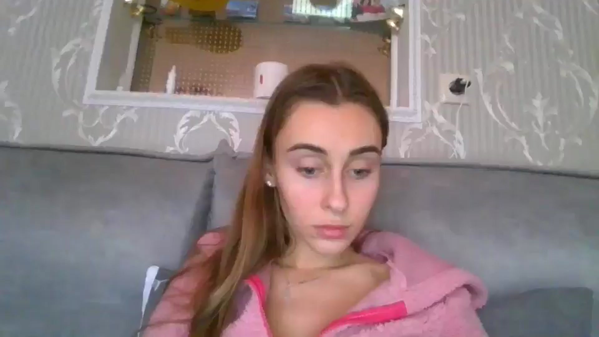Gallery image thumbnail from Barbie_Giirl_'s myfreecams stream on, 01/16/2025, 11:32 image 15 of 20