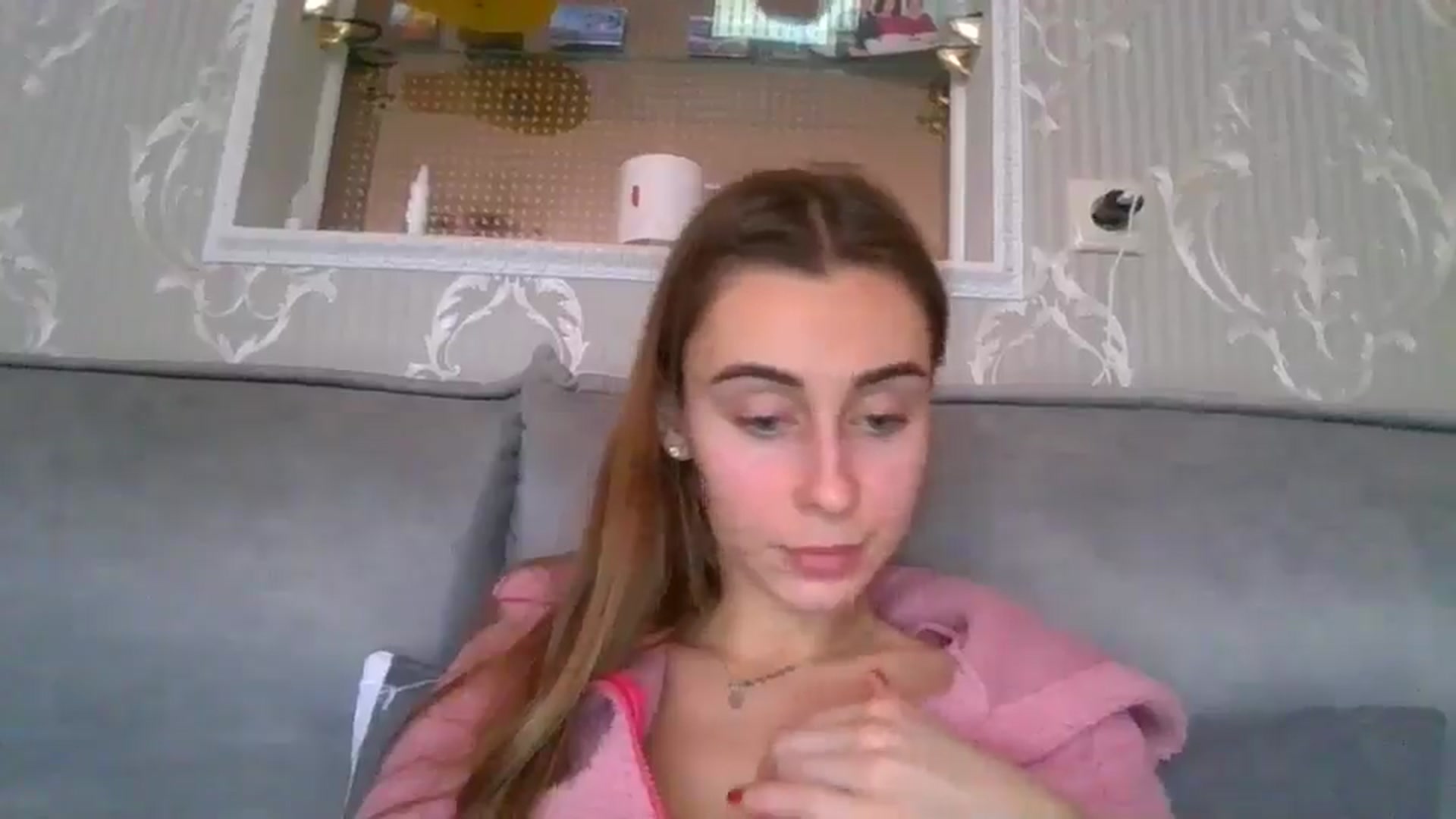 Gallery image thumbnail from Barbie_Giirl_'s myfreecams stream on, 01/16/2025, 11:32 image 18 of 20