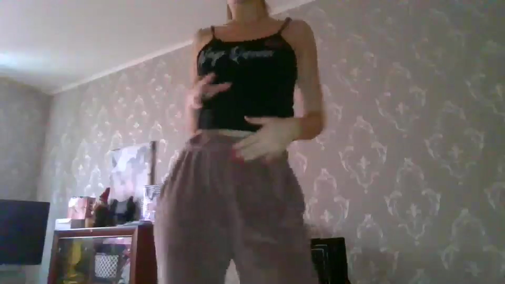 Gallery image thumbnail from Barbie_Giirl_'s myfreecams stream on, 01/24/2025, 12:38 image 5 of 20